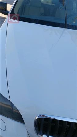 بی ئێم دەبڵیو X6